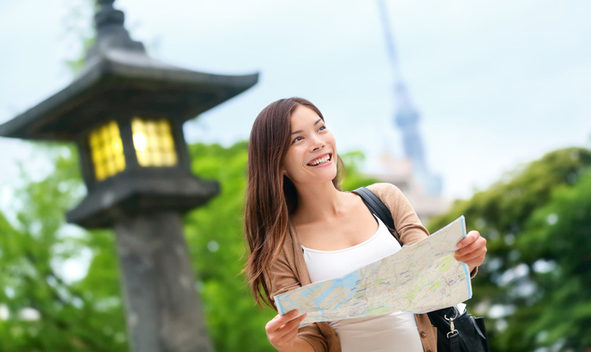 その「英語で道案内」フレーズは惜しい！ECCがあなたの英語力をプチ診断します