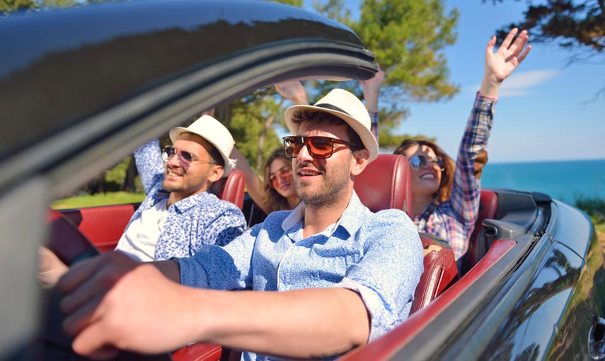 レンタカーを使って海外旅行を満喫しよう！外国で楽しくドライブするためにおさえておきたいポイント9選