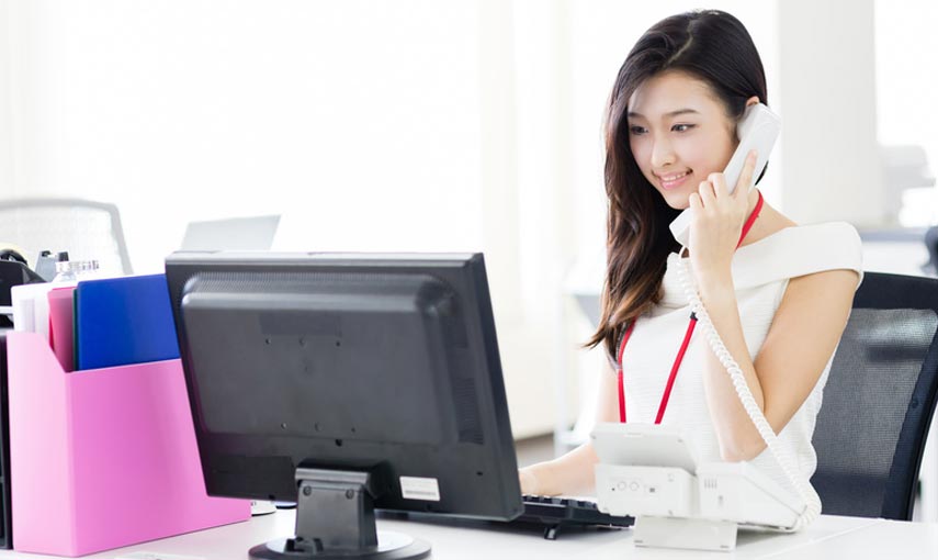 外国人からの電話にドキッ!?覚えておきたい電話にまつわるビジネス英語