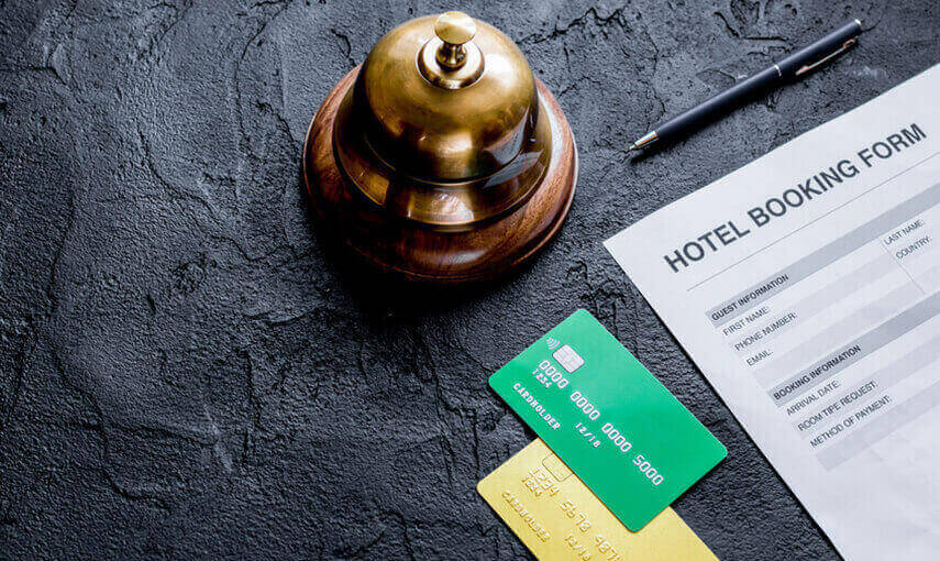 海外旅行先のホテルでチェックイン、チェックアウトで使う英会話