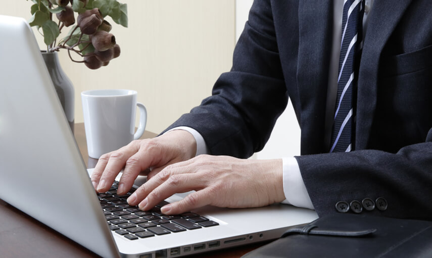 英語でビジネスメールを送るときに相手に読んでもらえる件名の付け方