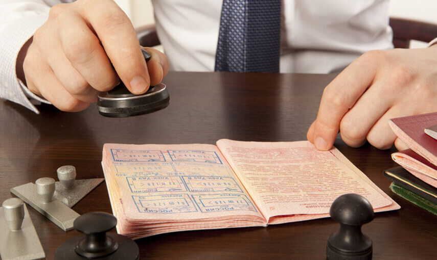 海外旅行で覚えておきたい英語フレーズ！空港での入国審査や乗り継ぎ編