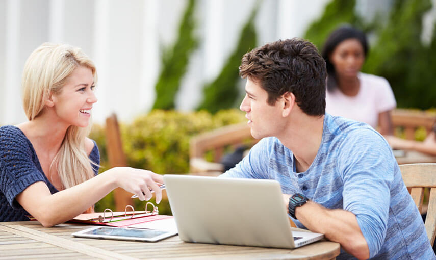 マンツーマン英会話を利用して上達しよう！個人レッスンを活かすコツ