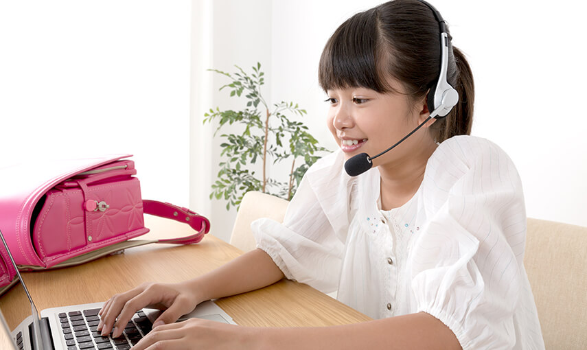 ECCオンラインレッスン子ども英会話はどんな内容？料金や効果の秘密とは？